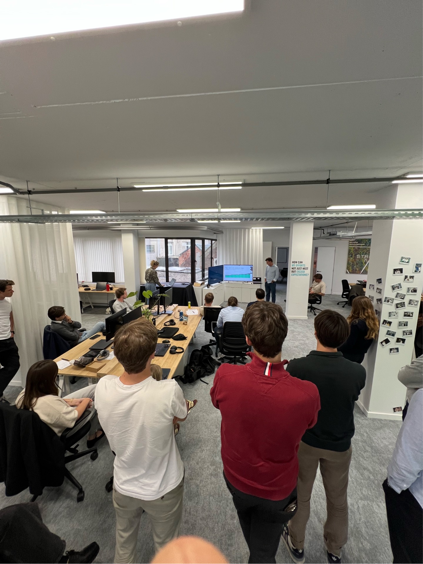 Stretch team during a company update